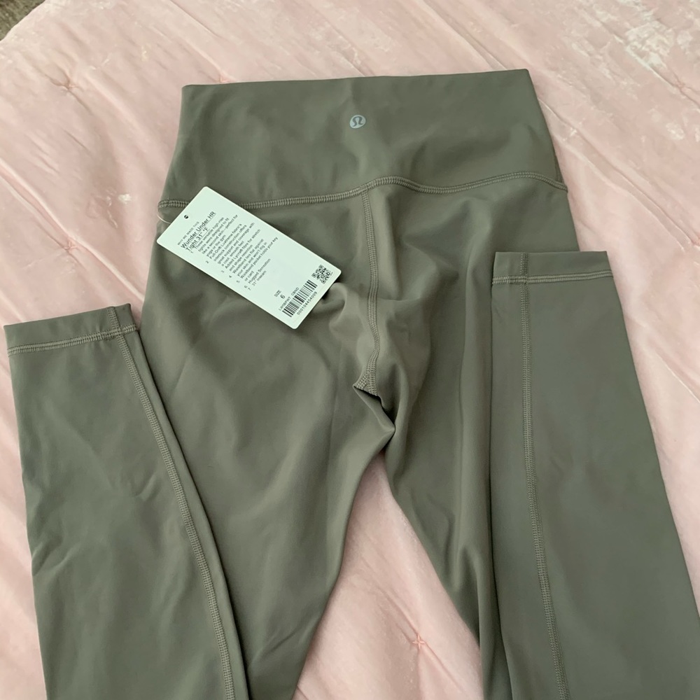 NWT Lululemon leggings olive green 6